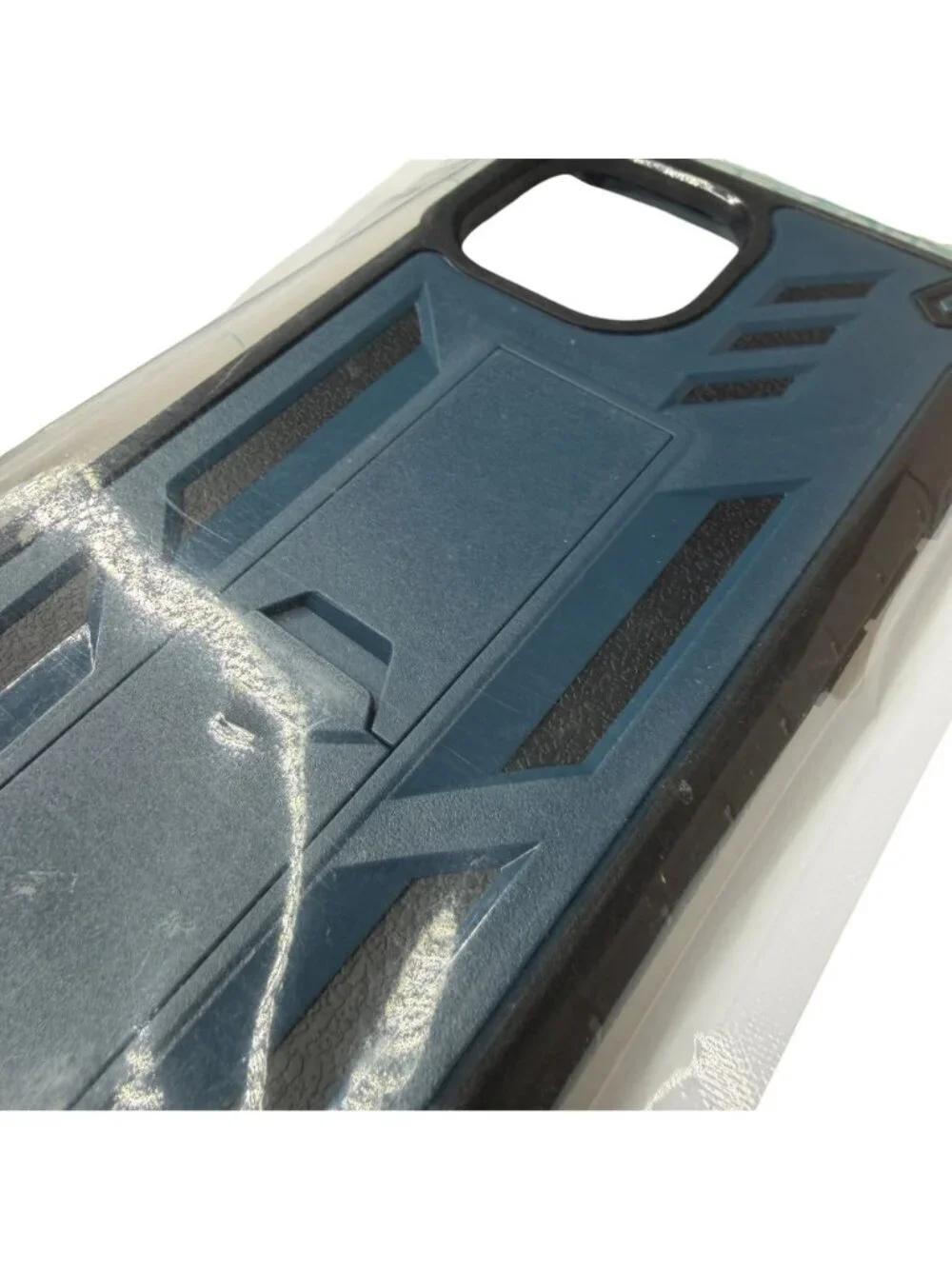 Iphone Case Blue Fits 15 /14 / 13 new in package